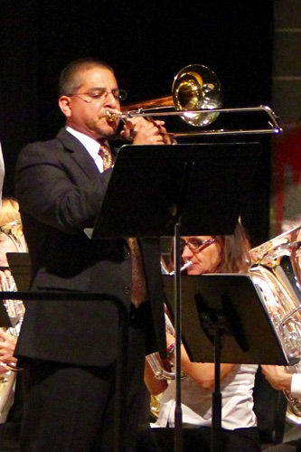 Solo performance with the
De Soto Brass Band.  
Photo: Rob Daniels