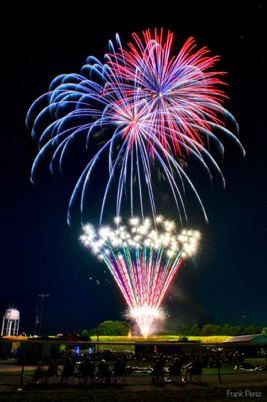 Bursting with Freedom
Baldwin City, KS Bursting with Freedom
Baldwin City, KS